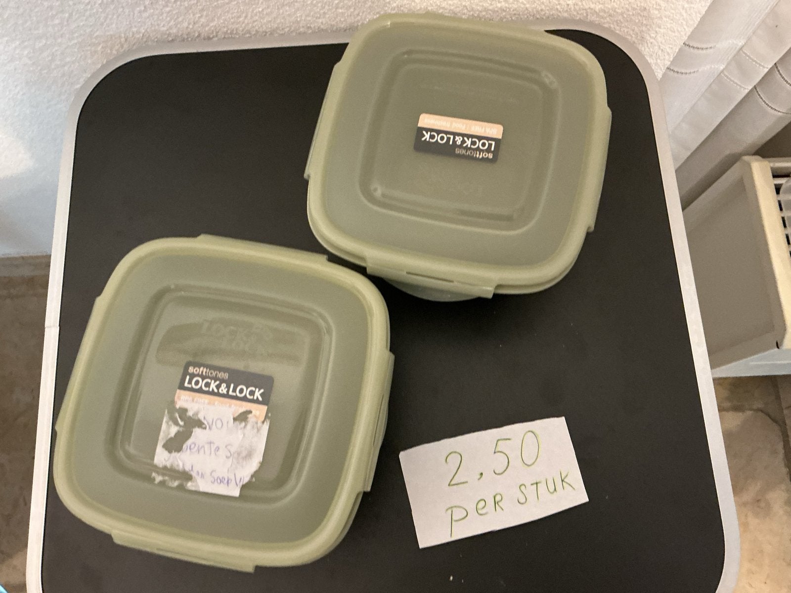 Lock & Lock bewaardozen - 2 stuks2;50 p/st, Gebruikt, Overige kleuren, Bewaardoos, Ophalen of Verzenden