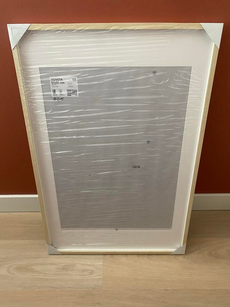 IKEA HOVSTA fotolijst 61x91 cm, Huis en Inrichting, Woonaccessoires | Lijsten, Ophalen, Nieuw, 75 cm of meer, 50 tot 75 cm