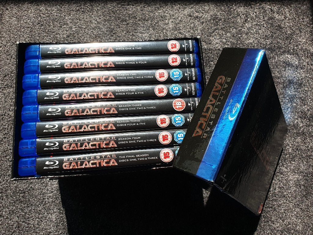 Battlestar Galactica - The Complete Series (20 disc), Cd's en Dvd's, Blu-ray, Ophalen of Verzenden, Zo goed als nieuw, Tv en Series