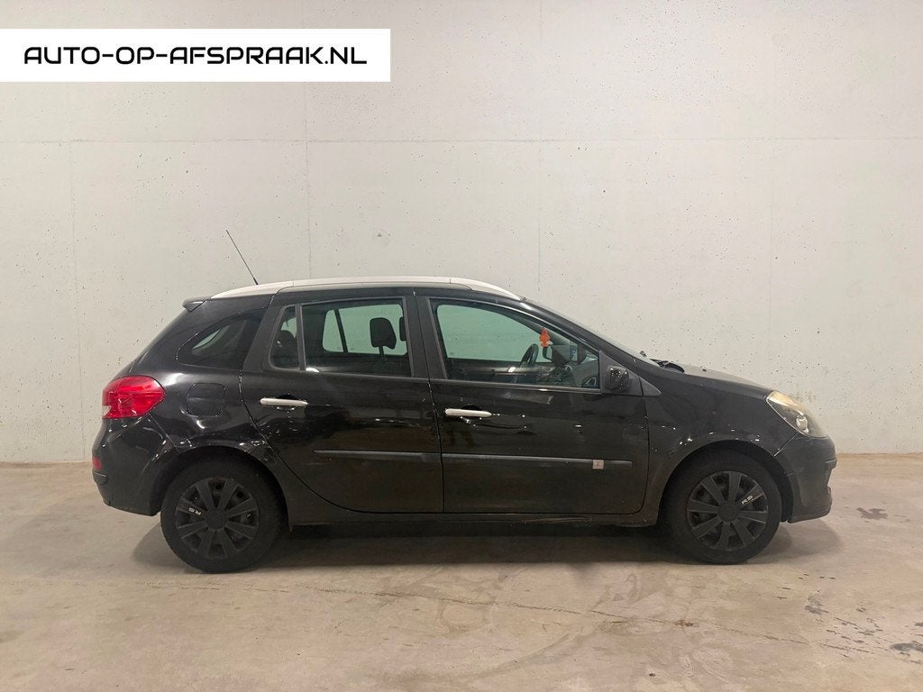 Renault Clio Estate 1.2-16V Corporate Airco Navi APK 2027, Voorwielaandrijving, 4 cilinders, Handgeschakeld, 75 pk