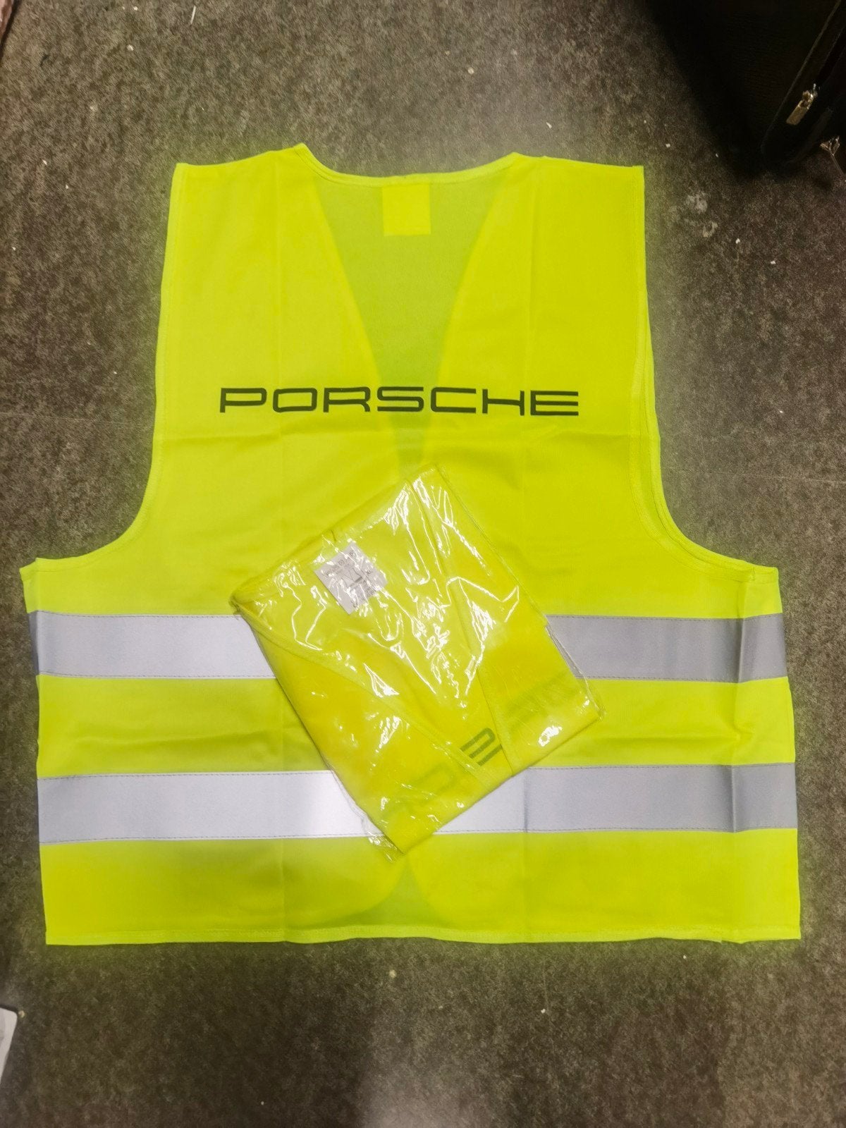 2 X Nieuw porsche veiligheids vesten, Ophalen of Verzenden, Nieuw