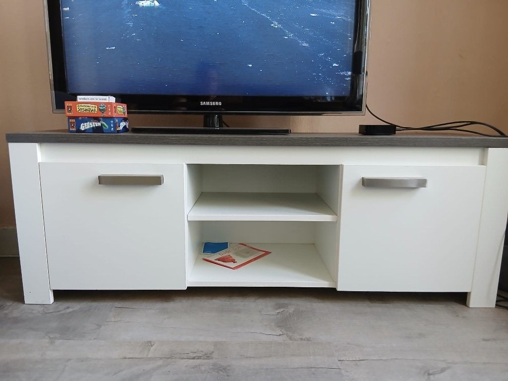Tv meubel, Huis en Inrichting, Ophalen, 100 tot 150 cm, Zo goed als nieuw, Minder dan 100 cm