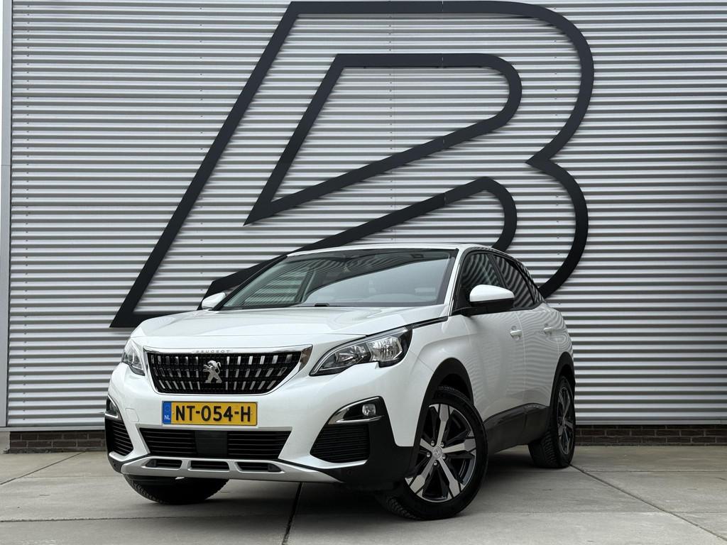 Peugeot 3008 1.2 PureTech Première 2e Eigenaar|Navi|Carplay, Gebruikt, Euro 6, 1199 cc, Leder en Stof