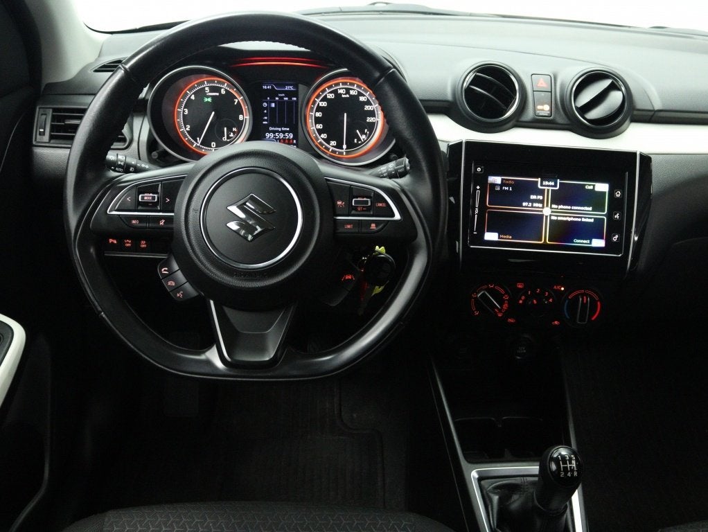 Suzuki Swift 1.2 Select Smart Hybrid | Trekhaak | Carplay na, Auto's, Suzuki, Stof, Gebruikt, Euro 6, 4 cilinders