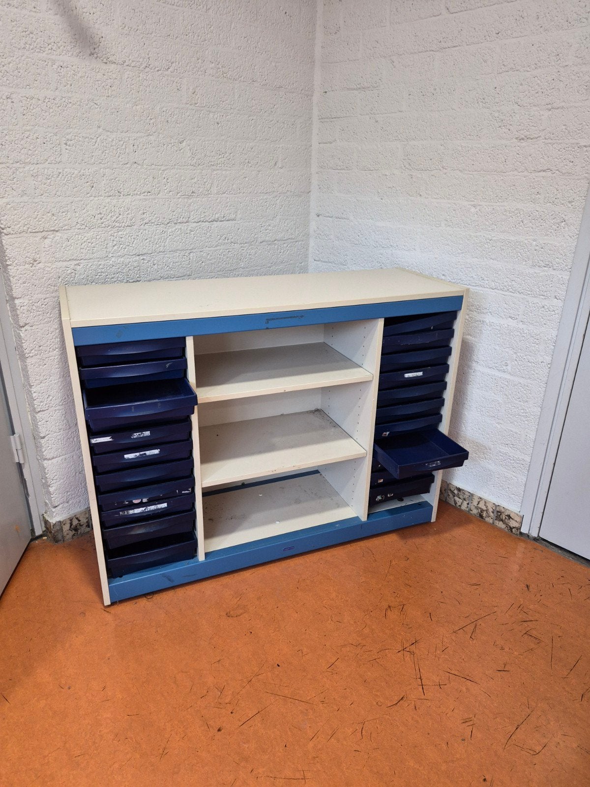 Kast met laden, Ophalen, Gebruikt, 50 tot 100 cm, Minder dan 100 cm