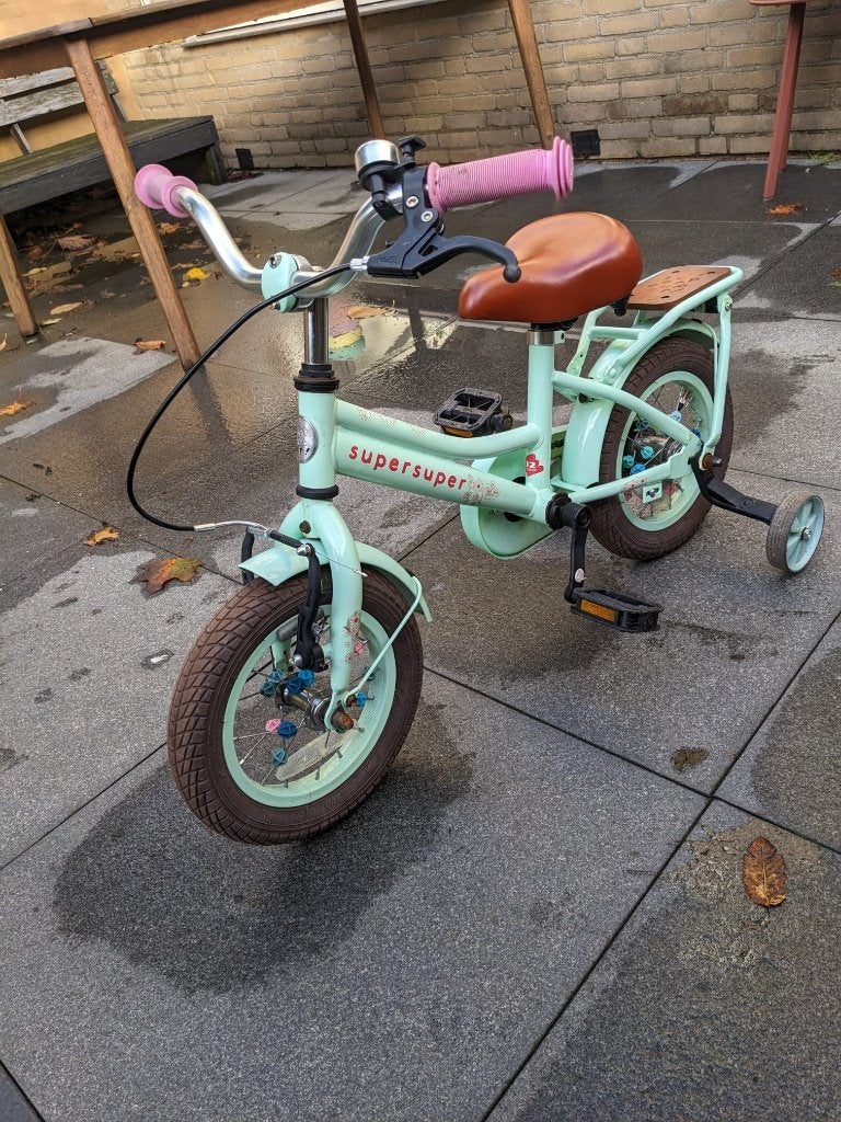 Supersuper kinderfiets 12 inch met zijwieltjes, Fietsen en Brommers, Ophalen, Terugtraprem, Gebruikt, 14 inch of minder