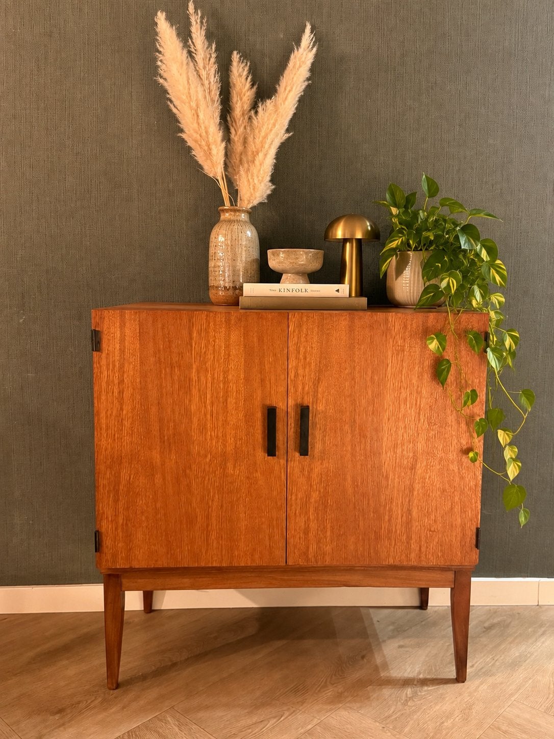 Vintage kastje | Mid-century design | Jaren 60 | Deens, Met deur(en), ..., 50 tot 100 cm, Zo goed als nieuw