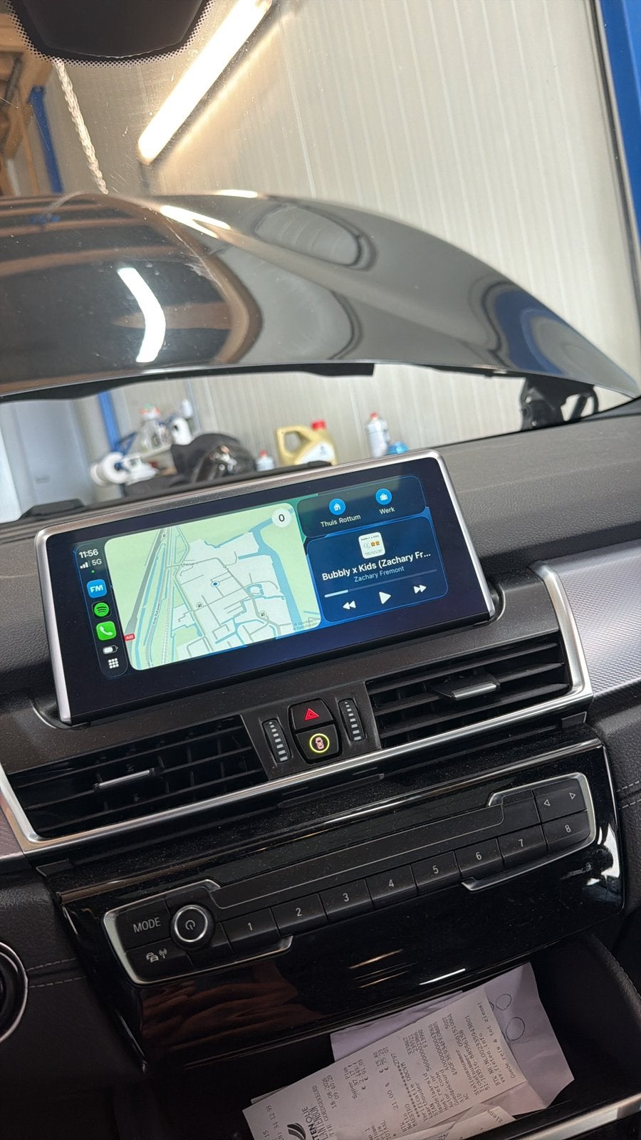 Achteraf retrofitten van opties, carplay activatie of camera, Ophalen