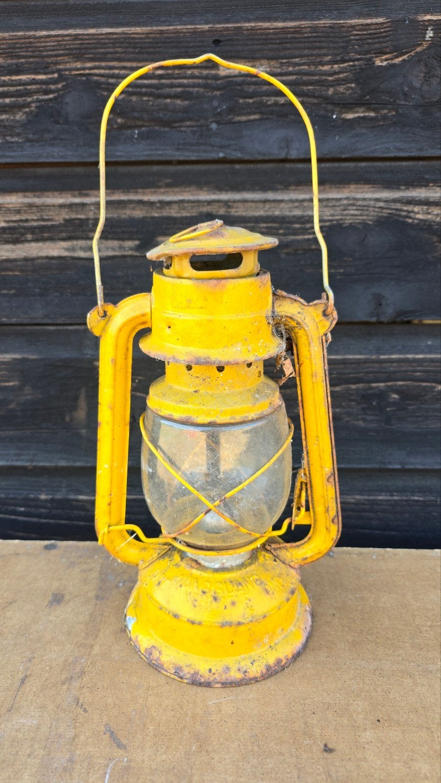 Oude Gele Wanggyang Stormlantaarn – Vintage Olielamp, Ophalen of Verzenden