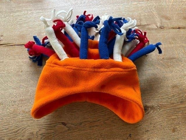 Oranje voetbal/feest artikelen, Ophalen of Verzenden, Gebruikt, Feestartikel, Oranje of Koningsdag