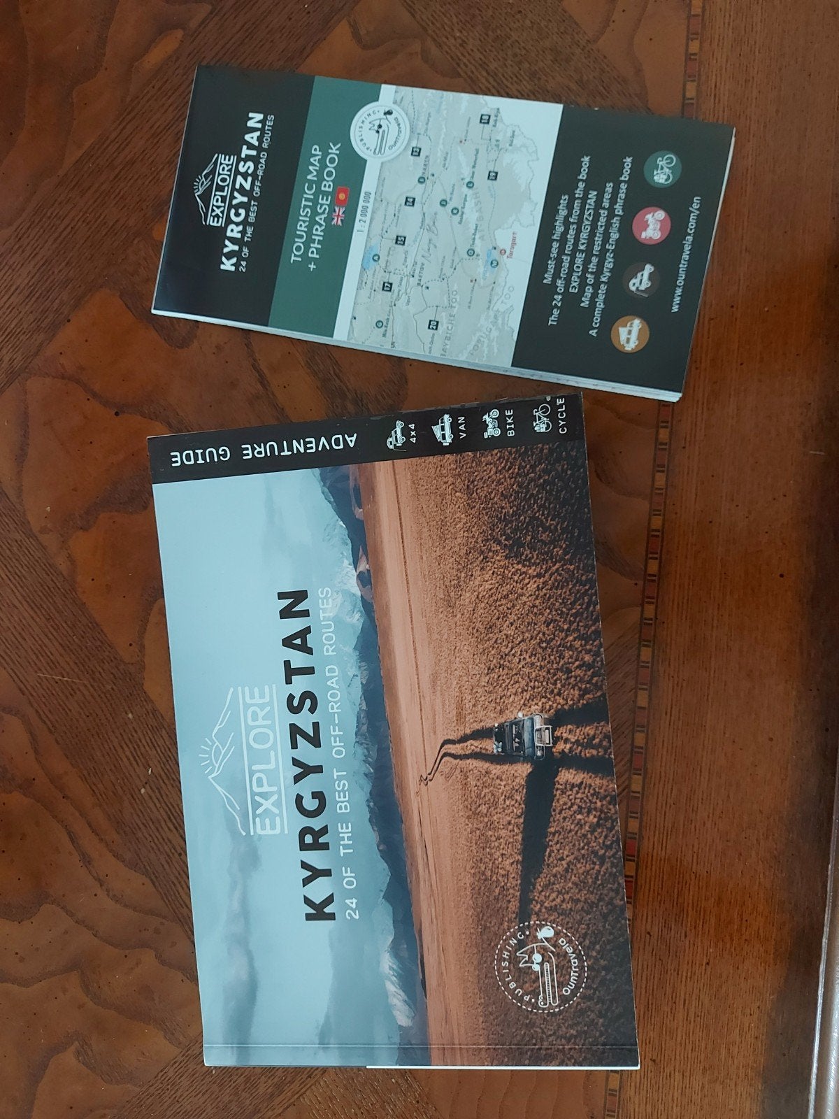 Explorer Kyrgyzstan 24 of the best off-road routes, Ophalen of Verzenden, Nieuw