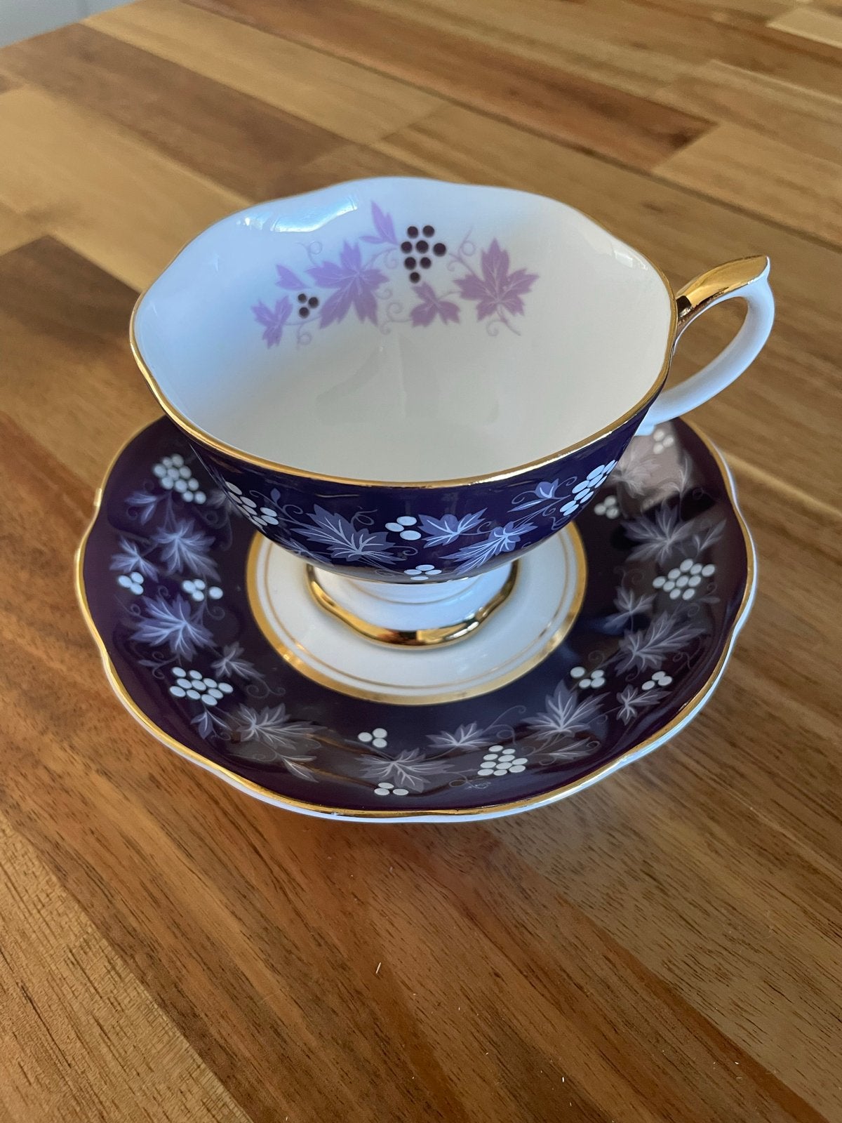 Royal Albert Chateau Series Rouen theekop en schotel, Ophalen