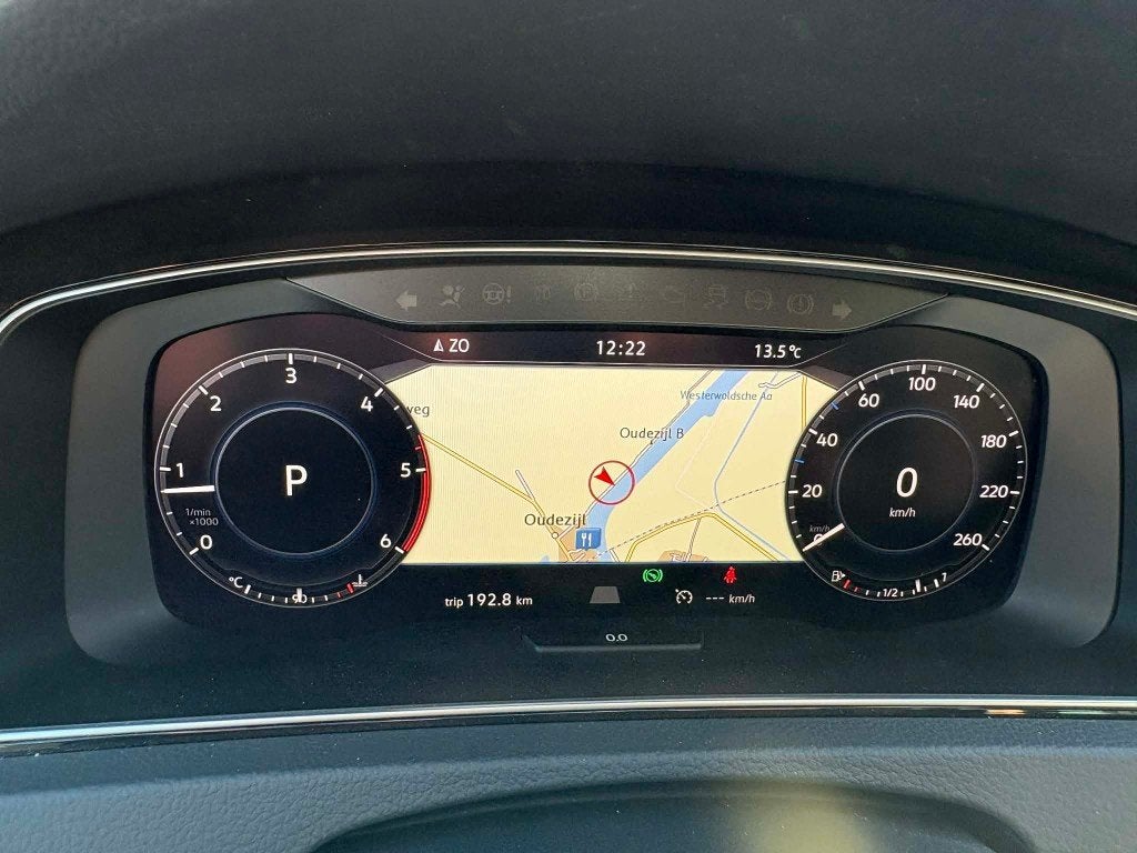 Foto 16 van Volkswagen Golf Variant R-line 7-DSG (Inruil mogelijk)