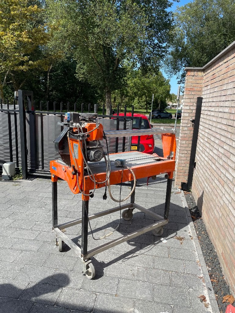 Steenzaagtafel, Ophalen, 70 mm of meer, Zo goed als nieuw, 1200 watt of meer