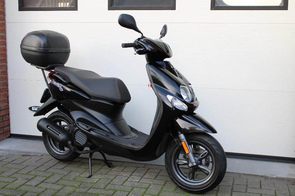 Yamaha Neo's 4-takt 2020 vloeistofgekoeld incl koffer, Fietsen en Brommers, Scooters | Yamaha, Ophalen, Maximaal 45 km/u, Zo goed als nieuw