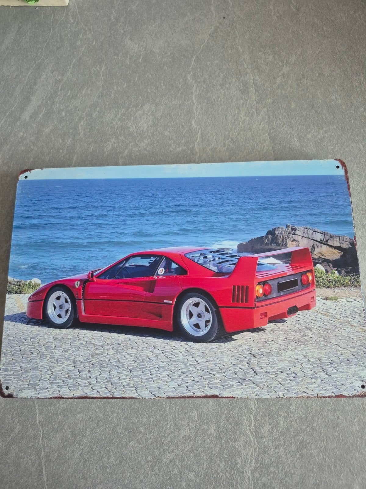 Metalen bord Ferrari F40 aan zee - Vintage look, Verzamelen, Ophalen of Verzenden, Nieuw, Overige typen