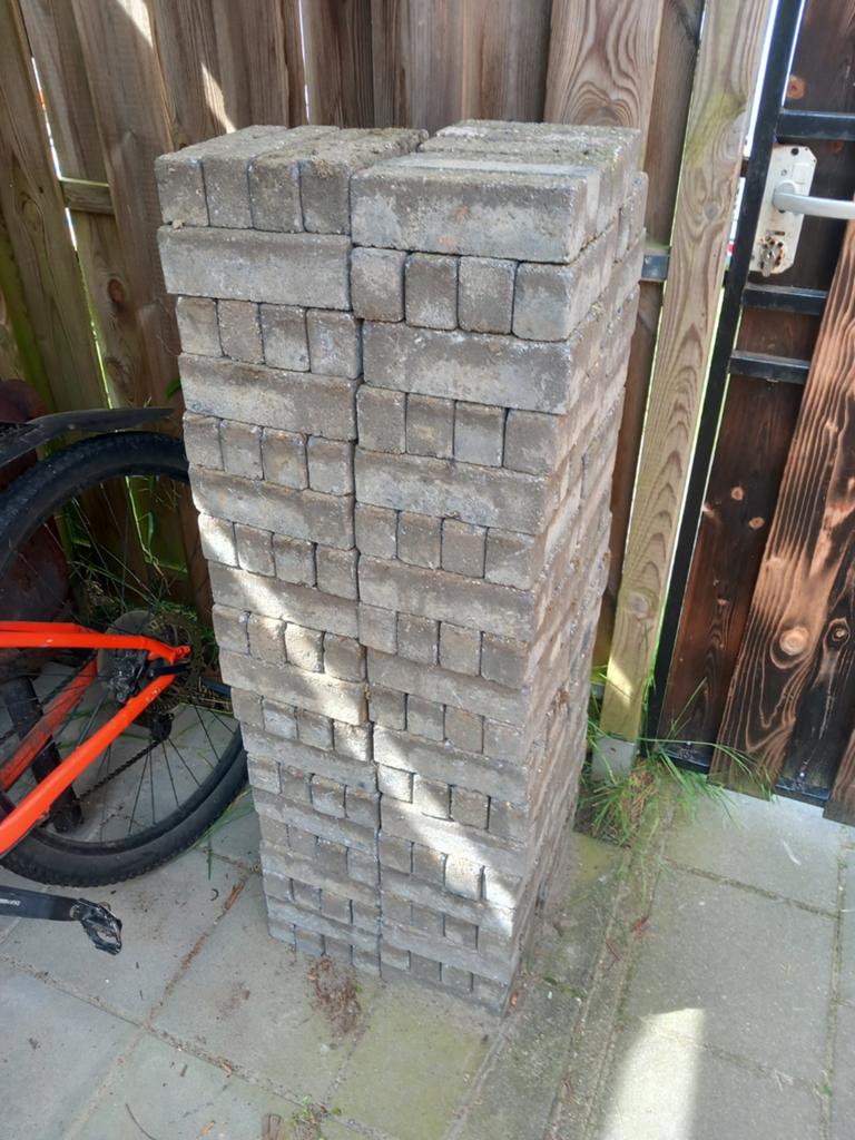 Terrasklinkers 2 m2 GRATIS afhalen, Ophalen, Beton, Klinkers