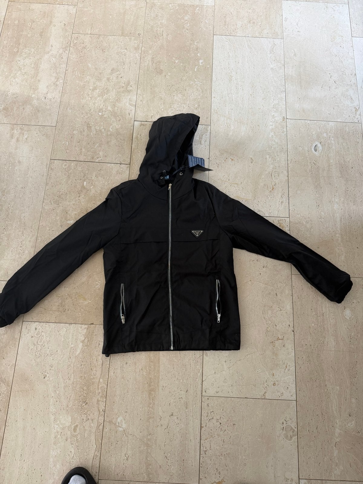 Prada trui - Zo goed als nieuw, Kleding | Heren, Ophalen of Verzenden, Nieuw, Maat 46 (S) of kleiner, Zwart