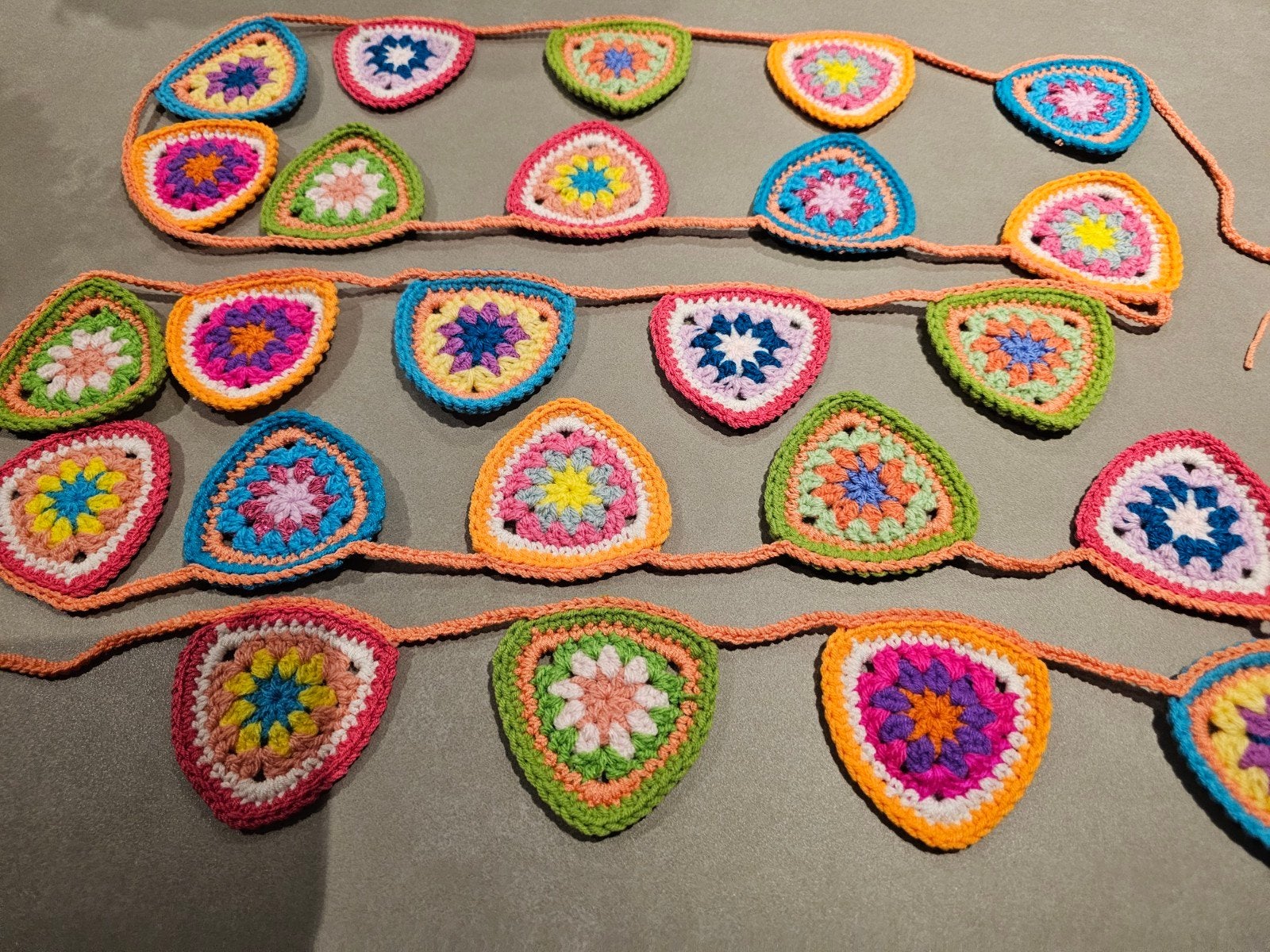 Gehaakte duurzame slinger - Vrolijke kleuren handgemaakt, Meerkleurig, Boho, Nieuw, Ophalen of Verzenden