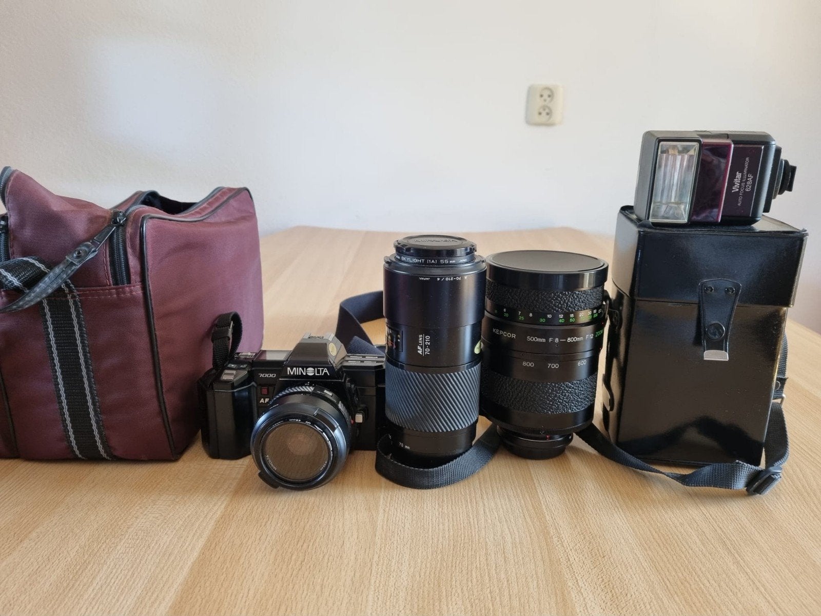 Minolta 7000 camera set met 3 lenzen, flitser en statief, Overige merken, Camera, Ophalen of Verzenden, Gebruikt