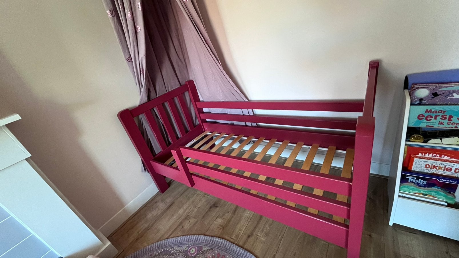 Peuterbed (matrasmaat 70x140cm), Kinderen en Baby's, Kinderkamer | Bedden, Gebruikt, 70 tot 85 cm, 140 tot 160 cm, Ophalen