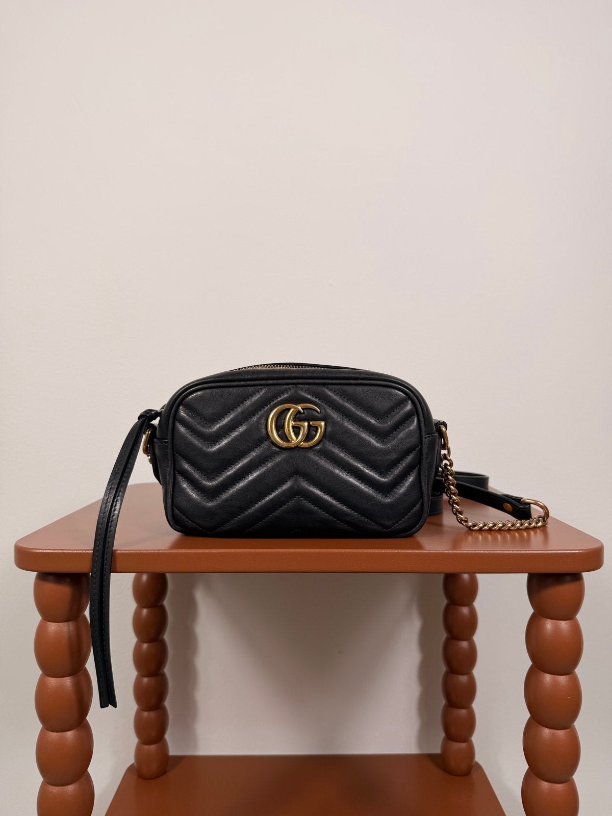 Gucci GG Marmont Mini Camera Bag | Zwart, Sieraden, Tassen en Uiterlijk, Ophalen of Verzenden, Gebruikt, Zwart, Schoudertasje