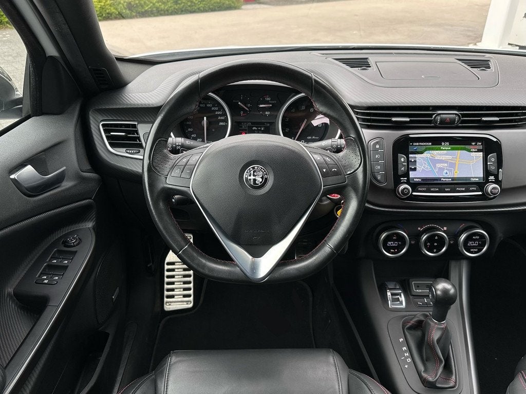 Alfa Romeo Giulietta 1.4 Turbo MultiAir Super|BOSE|Stoelverw, Auto's, Alfa Romeo, 4 cilinders, Automatische klimaatregeling, Wit