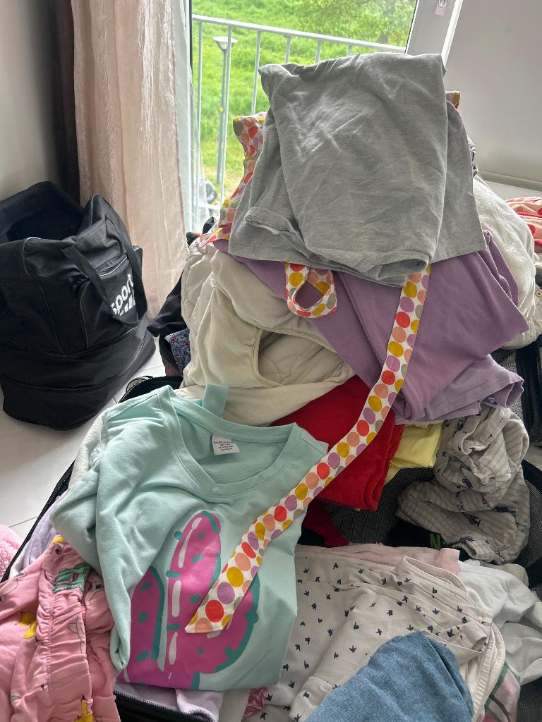 Kledingpakket dames, Ophalen of Verzenden, Zo goed als nieuw, Maat 38/40 (M)