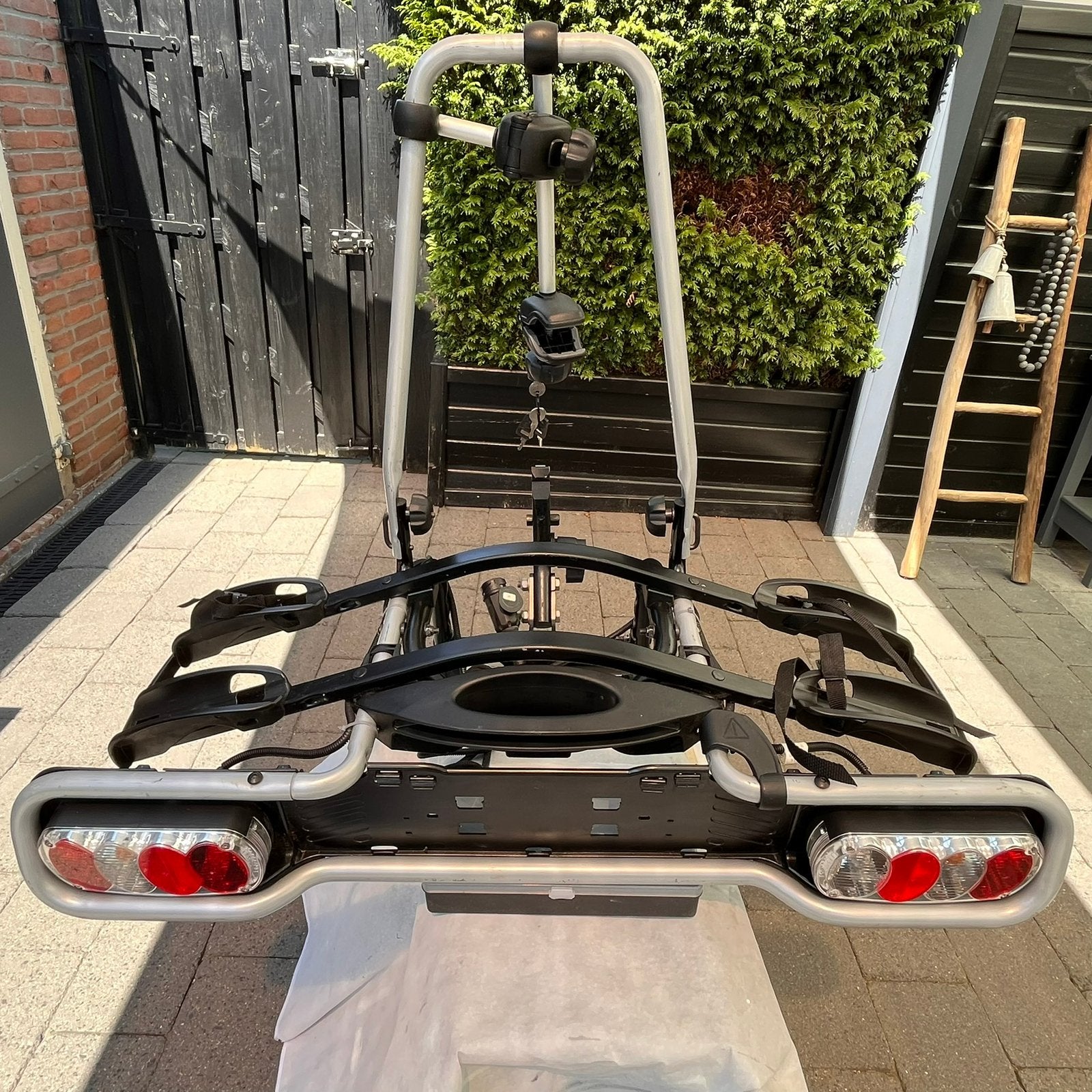 Thule fietsendrager Goed advertentie lezen!!!!!!, Auto diversen, Fietsendragers, Ophalen, 2 fietsen, Zo goed als nieuw, Trekhaakdrager