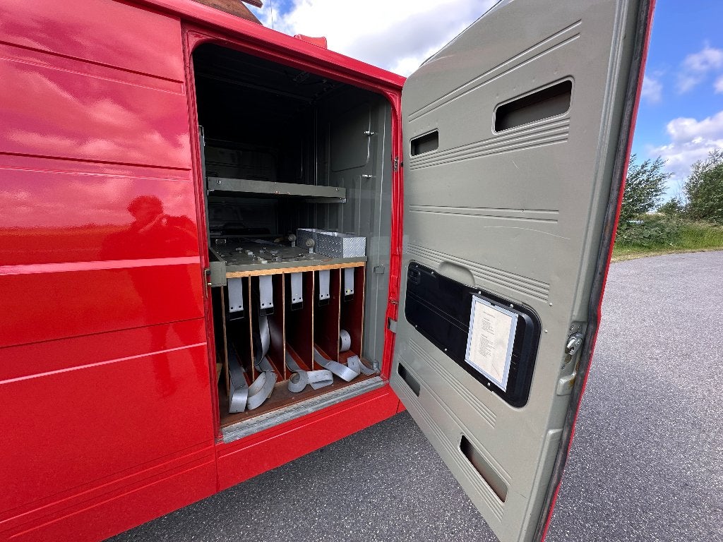 Mercedes 508 Gesloten bestelwagen 28.000km! Roest vrij!, foto 12