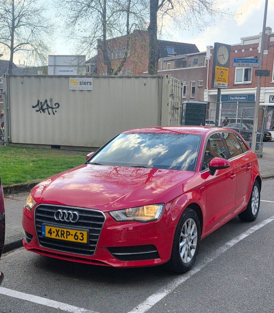 Audi A3 1.4TFSI G-tron 81KW SB S-tro 2014 Rood, Auto's, 4 cilinders, Overige brandstoffen, Origineel Nederlands, 1395 cc