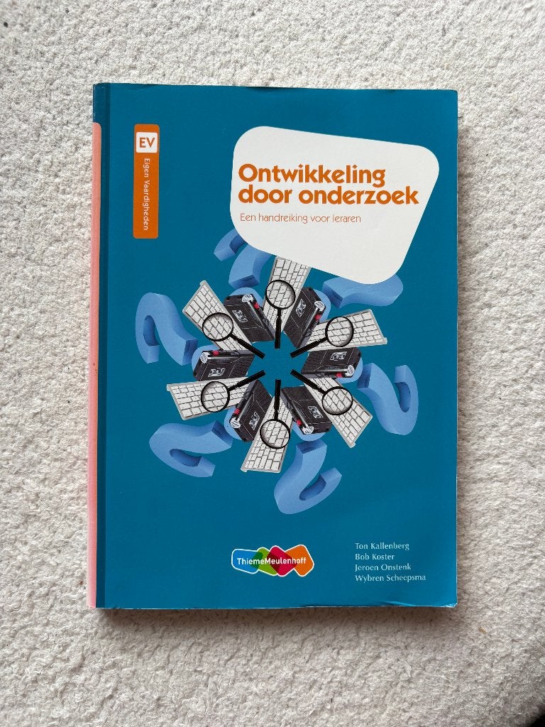 Ontwikkeling door onderzoek (een handreiking voor leraren), Gelezen, Ton Kallenberg, Gamma, HBO