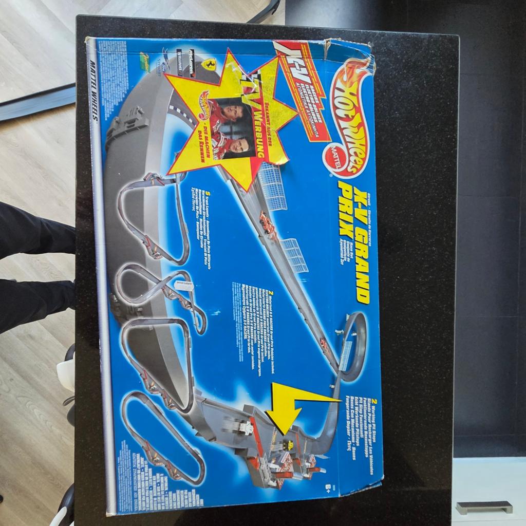 Hot Wheels F1 Grand Prix Racebaan met 2 auto's, Kinderen en Baby's, Speelgoed | Racebanen, Ophalen of Verzenden