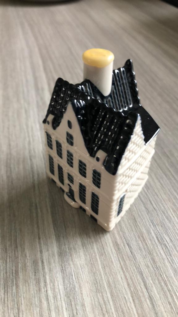Klm huisje 105, Ophalen of Verzenden, Nieuw, 81 t/m 91, Gevuld