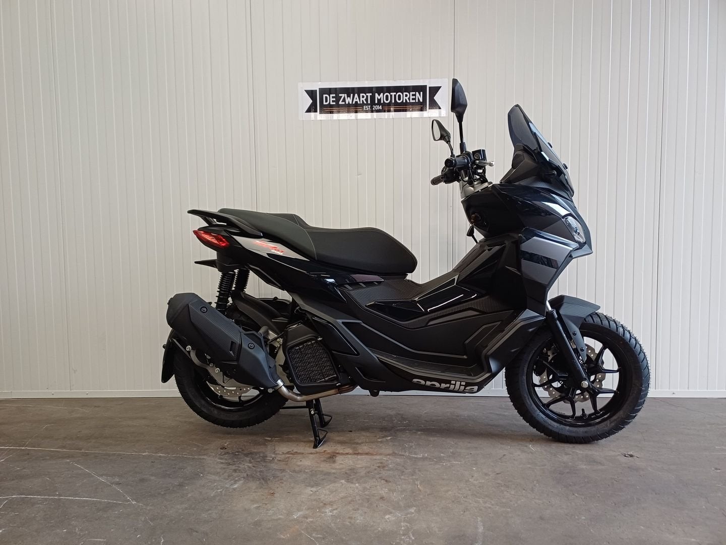 APRILIA SR GT 200 bj 2026 nieuw!, Motoren, Scooter, Bedrijf, Onbekend, APRILIA