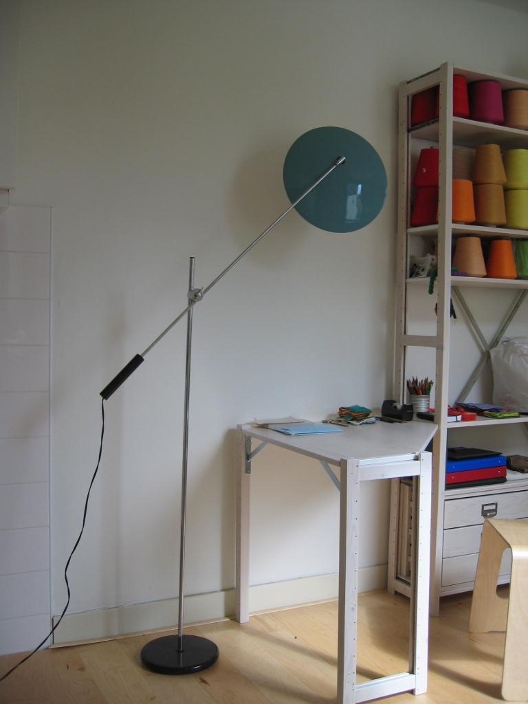 Lundia aanhaaktafel, Huis en Inrichting, Bureaus, Ophalen, Demontabel, Gebruikt, Hout