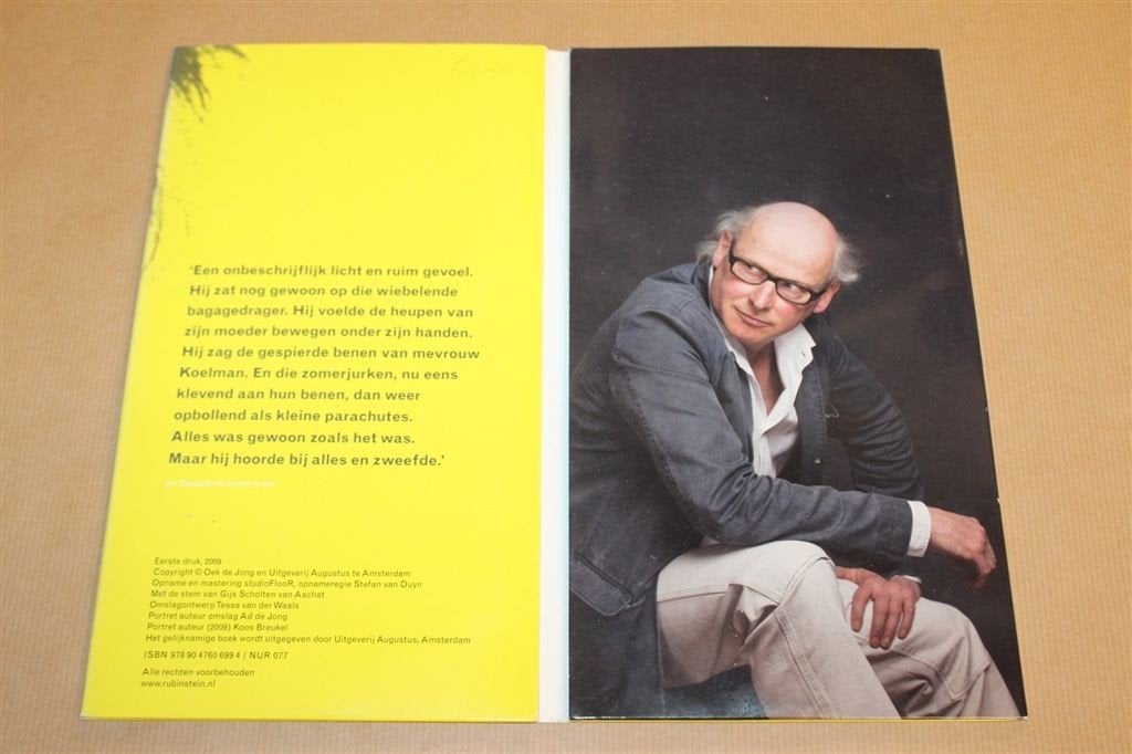 Opwaaiende Zomerjurken — Oek de Jong, Luisterboek 8 CD\'s, Ophalen of Verzenden