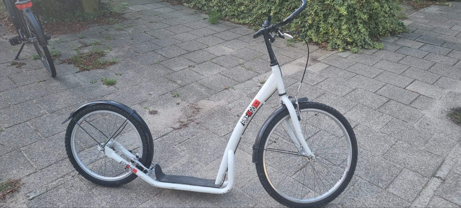 Mooie step Bike 2 Go Bike2go voor volwassenen of kinderen, Fietsen en Brommers, Ophalen, Gebruikt, Gewone step, Bike 2 Go