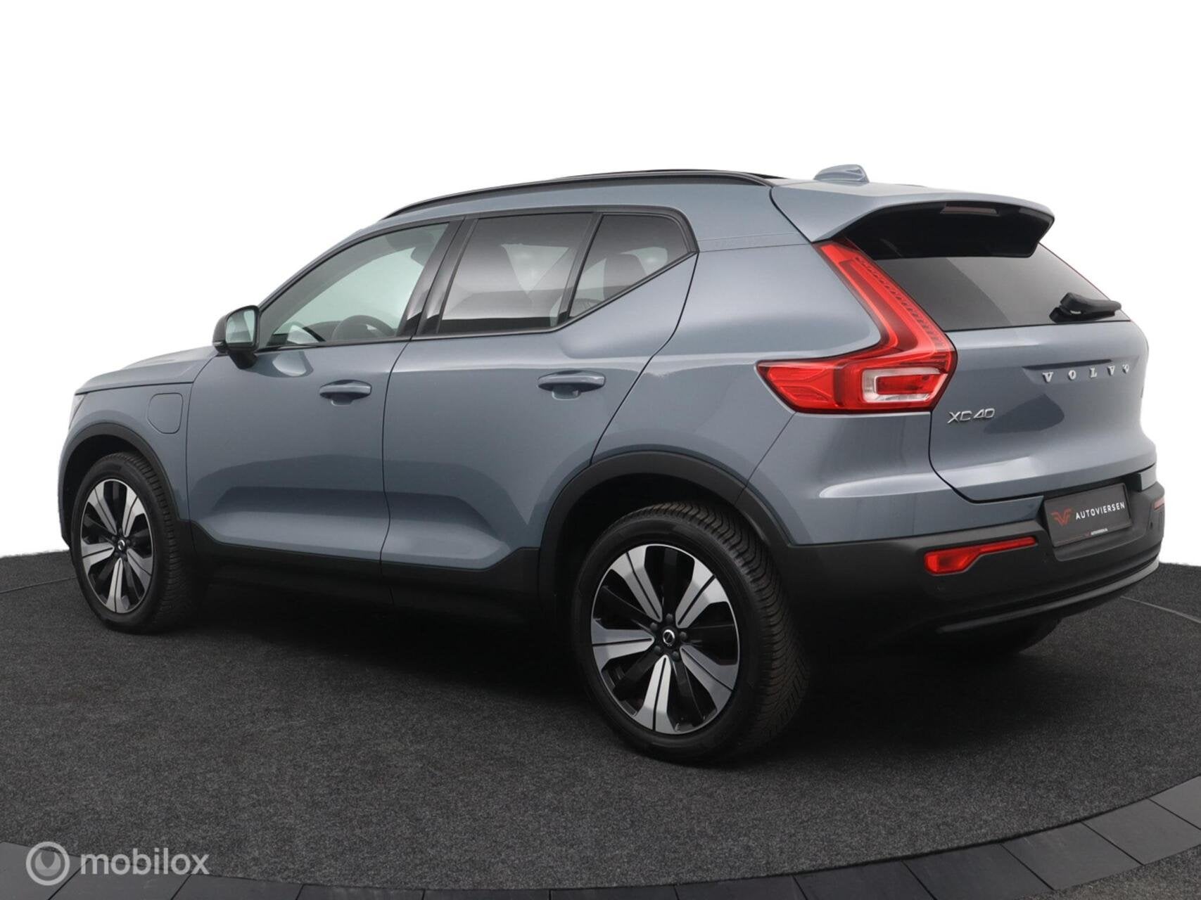 Volvo XC40 1.5 T5 Plug-in Hybrid Ultimate Dark | Pano | 360, Auto's, Automatische klimaatregeling, Leder, Bedrijf, Hybride Elektrisch/Benzine
