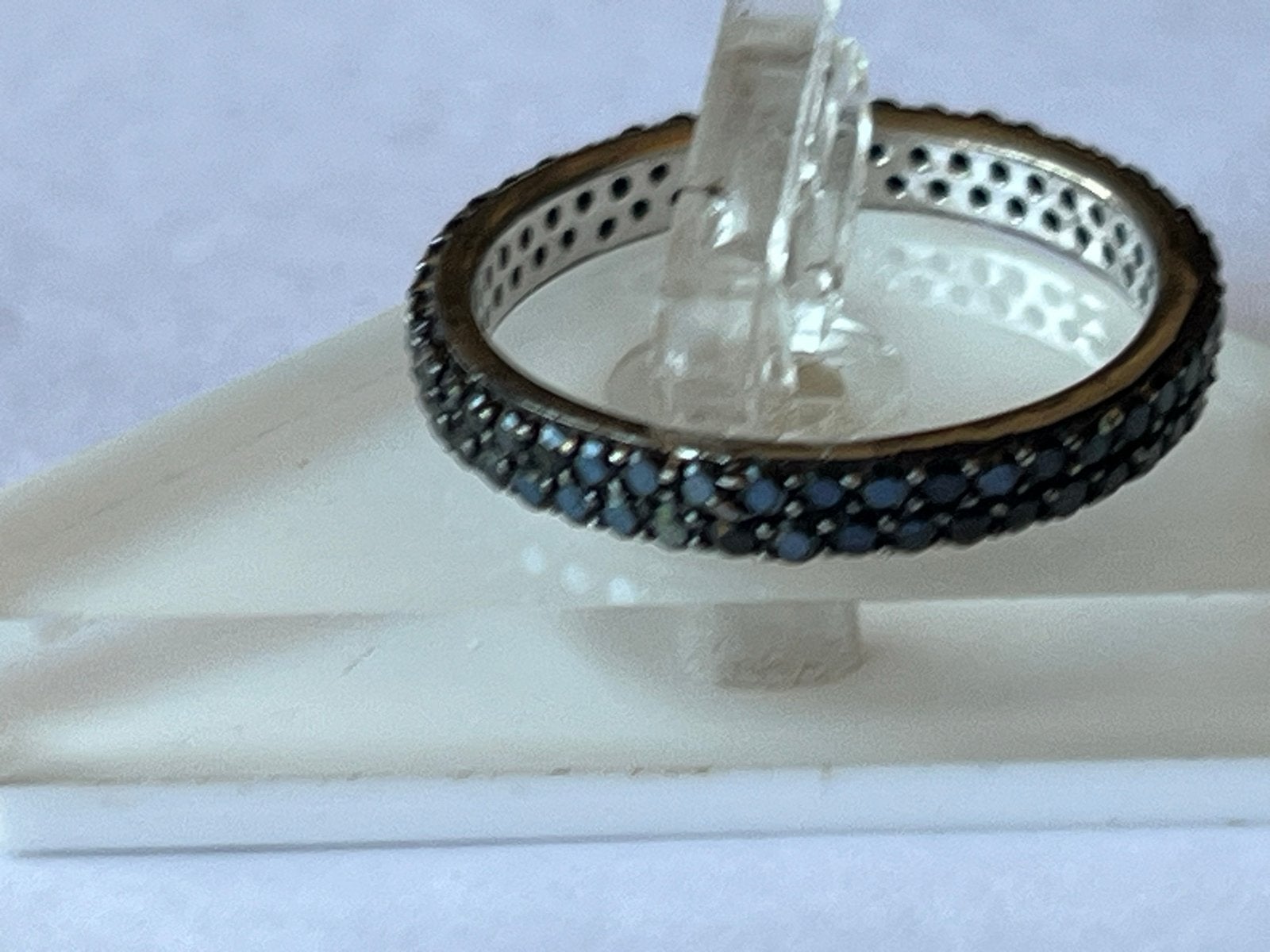 Bijzondere Zilveren Ring met Zwarte Spinel - Maat 19,5, Verzenden, 19 tot 20, Zo goed als nieuw, Met edelsteen