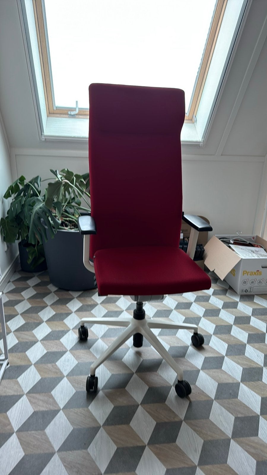 Sedus ergonomische bureaustoel met lange rugleuning, Ophalen, Zo goed als nieuw, Bureaustoel, Rood