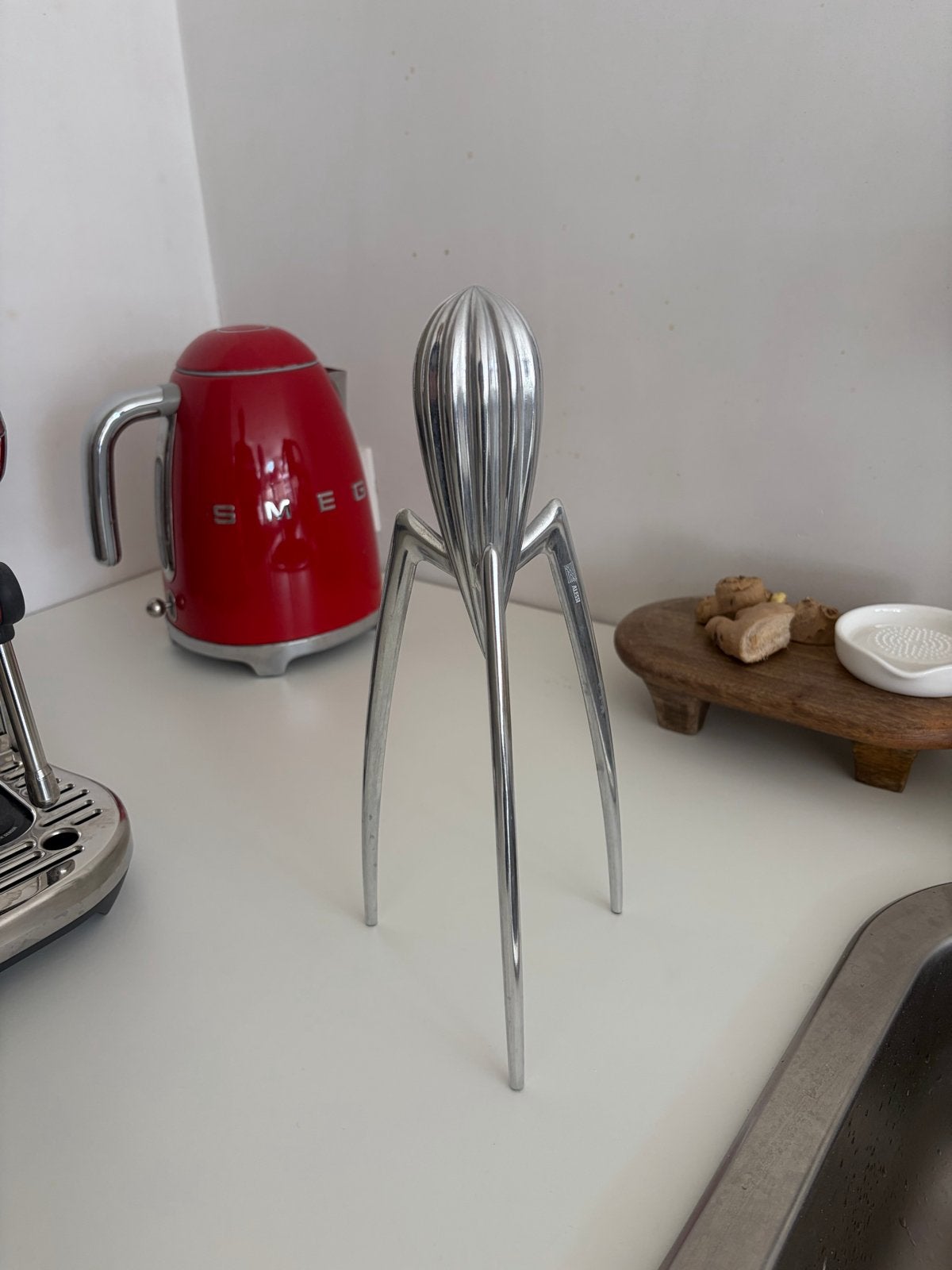 Alessi Citruspers - Philippe Starck - Design Icoon, Minder dan 1 liter, Ophalen of Verzenden, Zo goed als nieuw