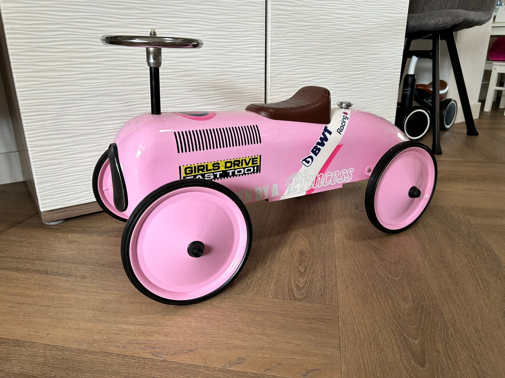 Retro Roze loopauto, Ophalen, Gebruikt, Loopvoertuig