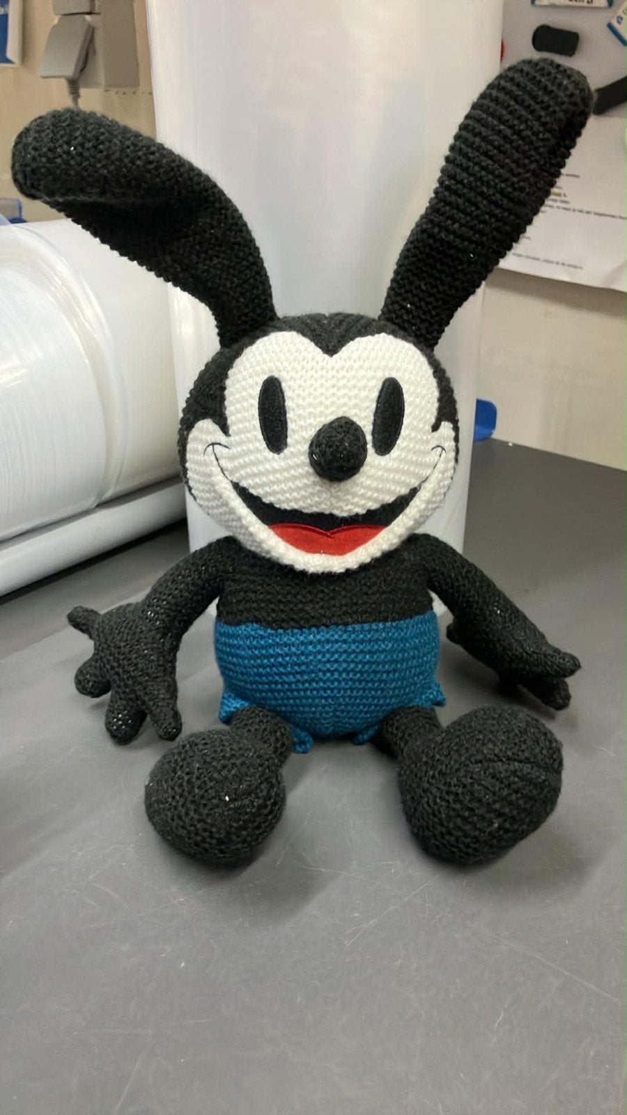 Disney Parks Classic Cozy Knits Oswald the Lucky Rabbit knuf, Disney, Disney, W, Konijn