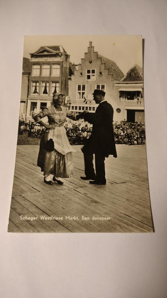 Schagen Schager Westfriese Markt, Een danspaar, Ophalen of Verzenden