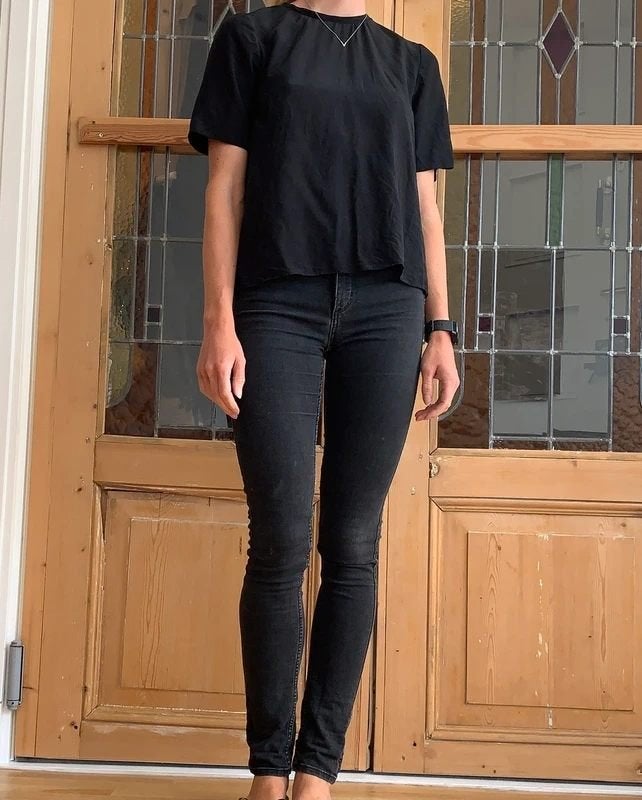Zwarte zijden top H&M mt 32 (silk), H&M, Zwart, Ophalen of Verzenden, Zo goed als nieuw