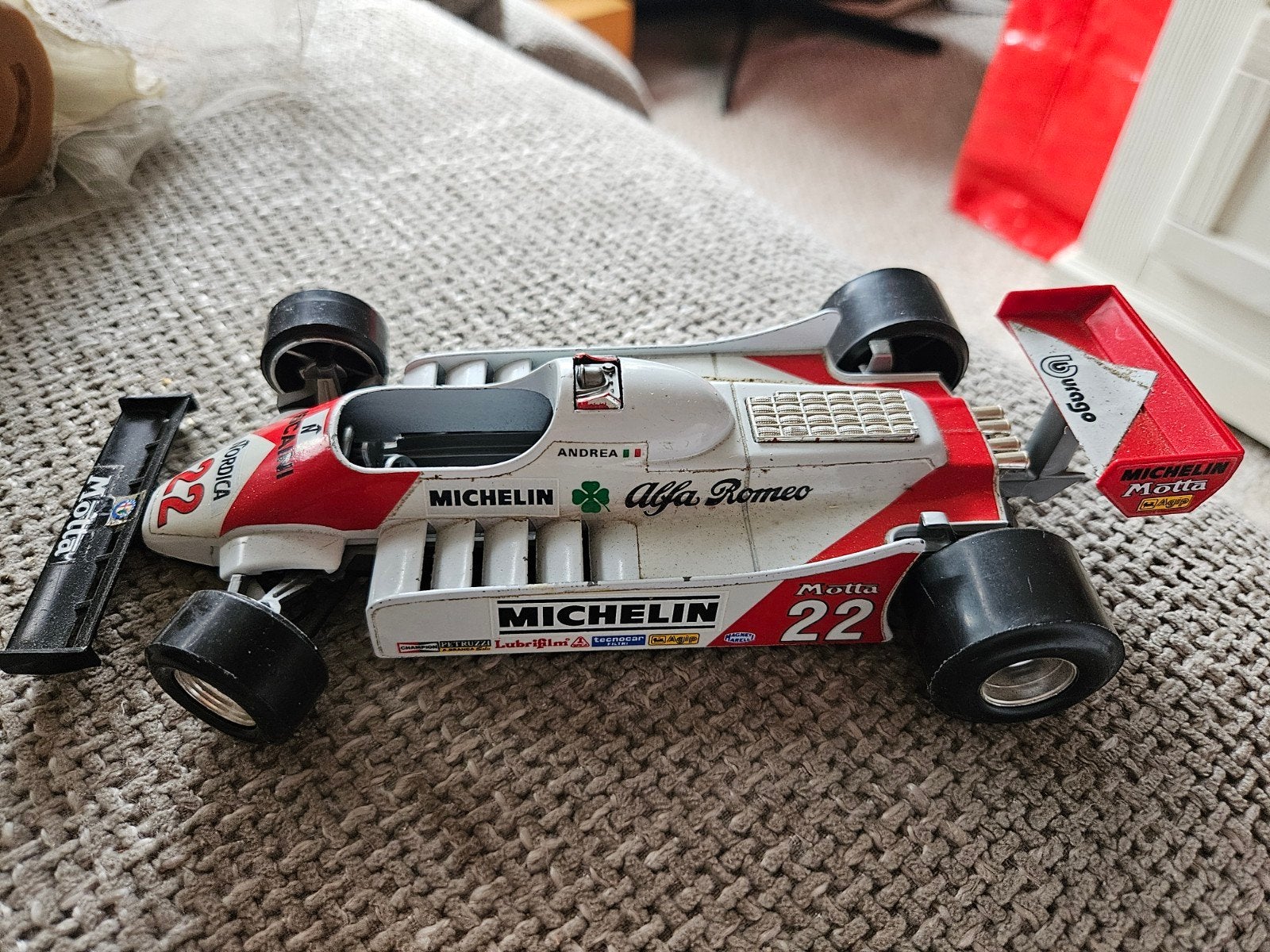Burago Alfa Romeo 179 F1 modelauto - Schaal 1:14, Ophalen of Verzenden, Gebruikt, Auto, Overige merken
