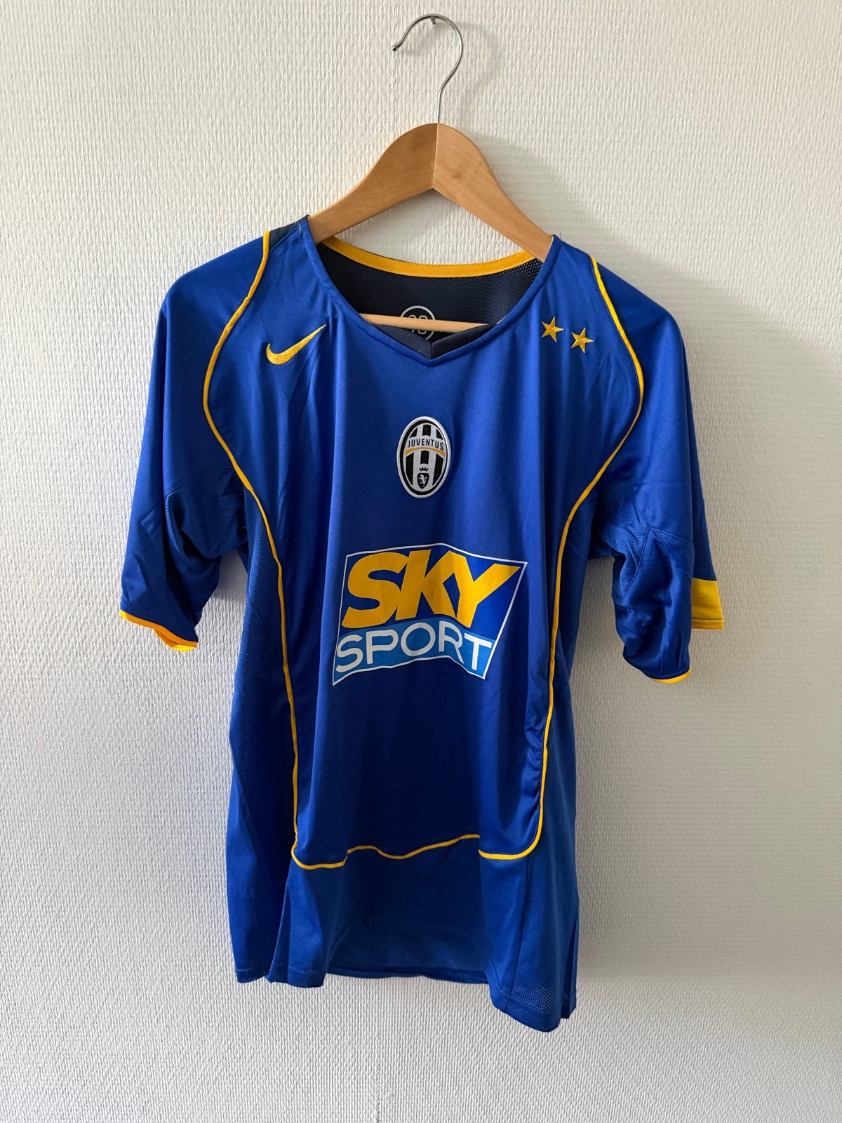 Vintage Juventus 2004/2005 Trezeguet #17 Nike shirt Retro L, Maat 52/54 (L), Nieuw, Voetbal, Verzenden