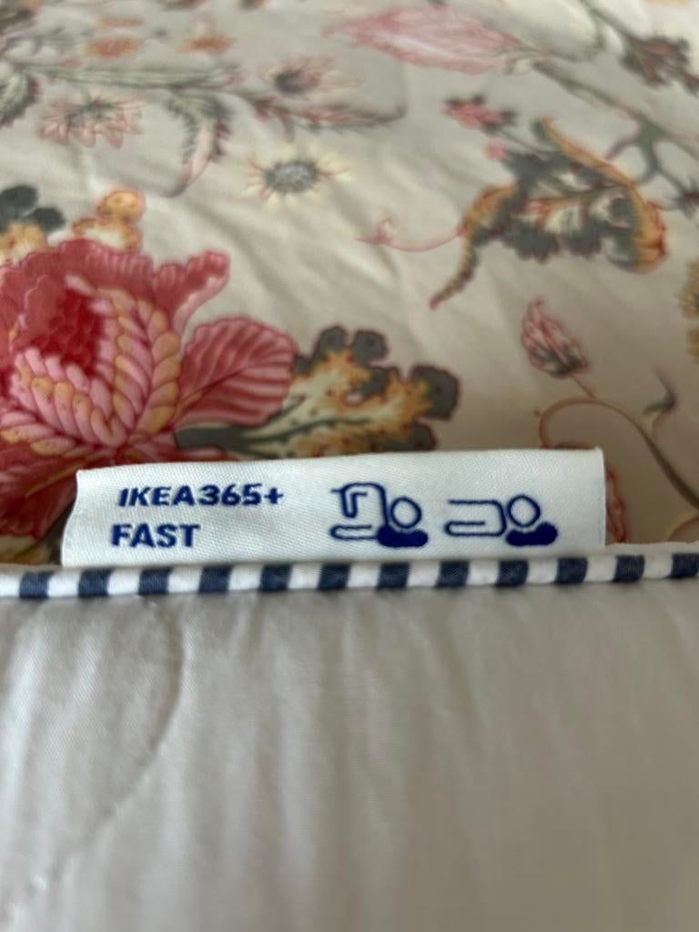 Ergonomisch kussen van IKEA, model ROSENSKÄRM., Ophalen, Eenpersoons, Wit, Zo goed als nieuw