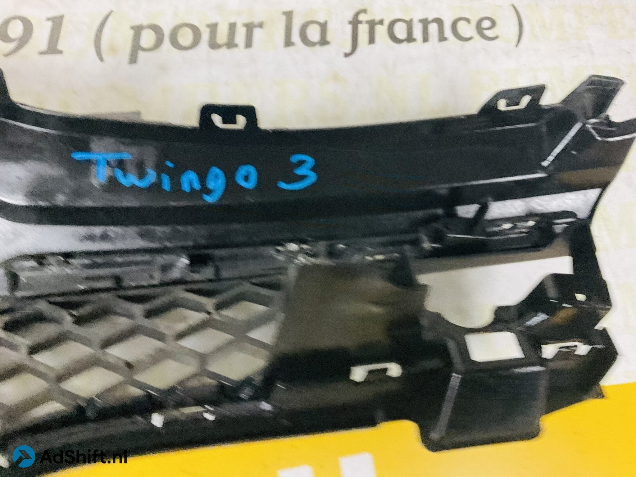 Bumper Grill Renault Twingo 3 622566433R Gril 2-M3-4086z